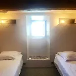 Chateau De Bed & Breakfast Paraza