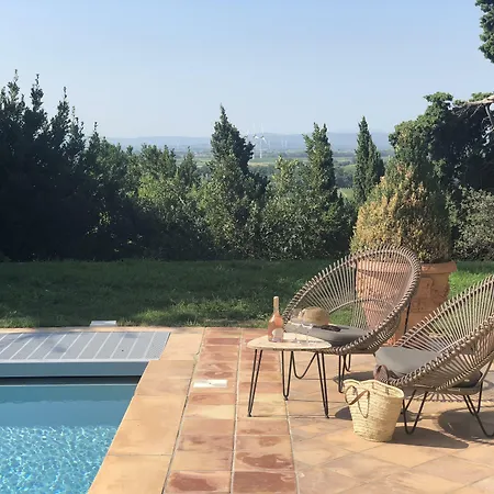 Chateau De Bed & Breakfast