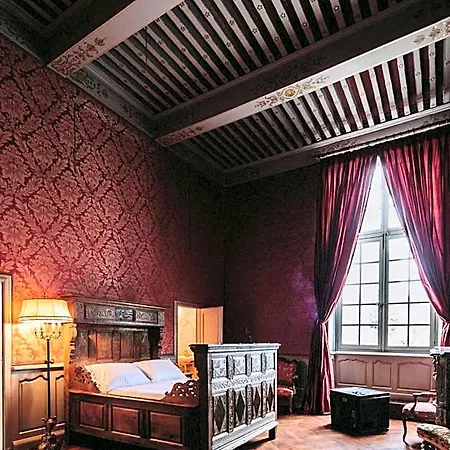 Chateau De Bed & Breakfast