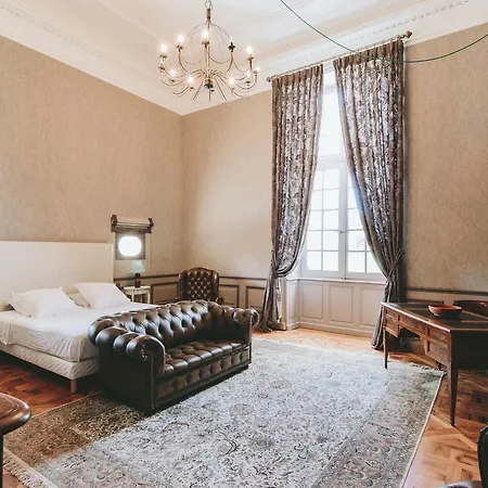 Bed & Breakfast Chateau De Paraza