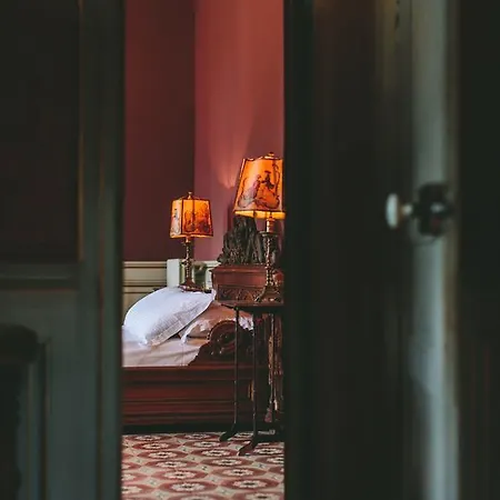 Chateau De Nocleg ze śniadaniem